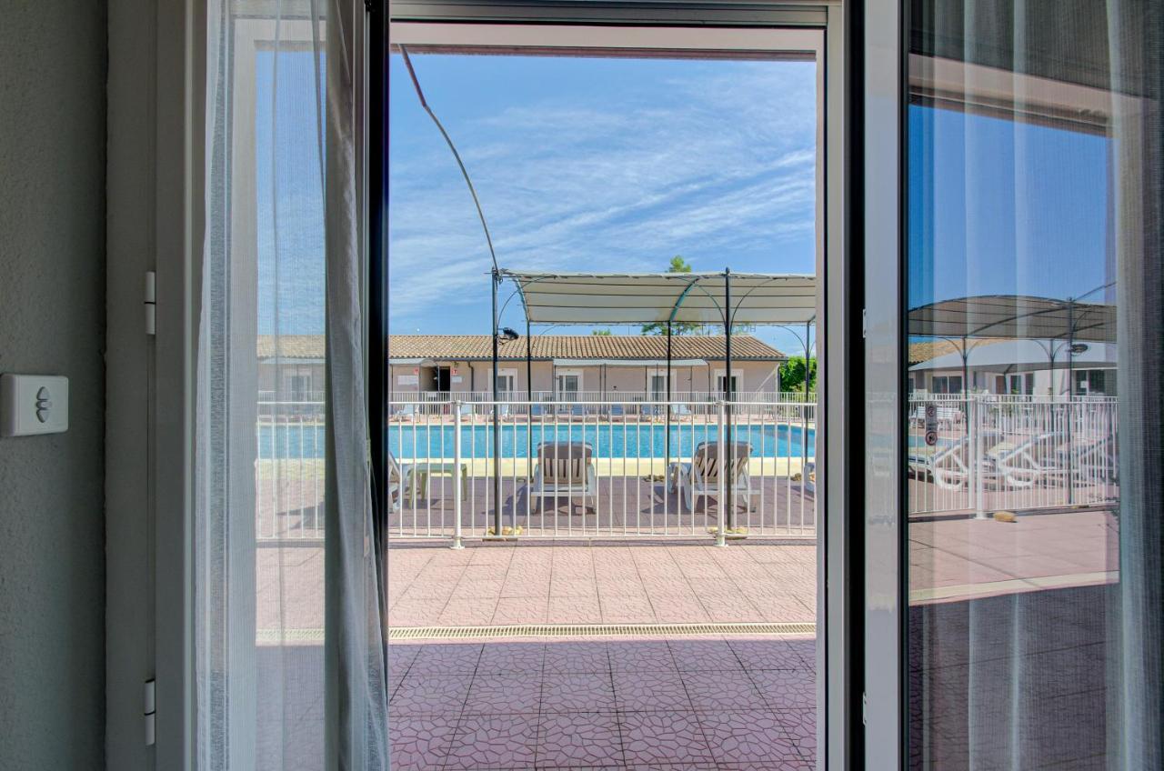 Hôtel Saint Louis Le Thor Exterior foto